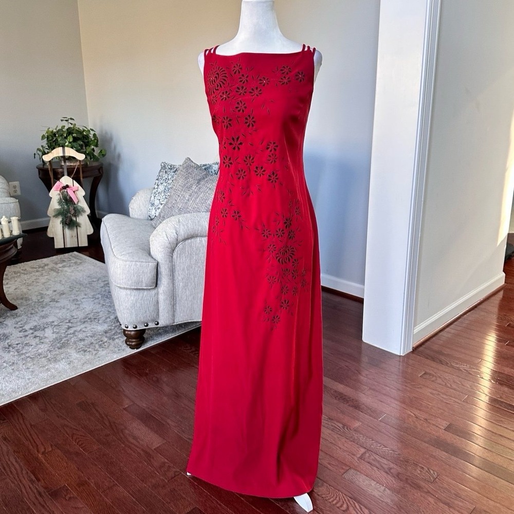 Vintage 2000s CDC Red Black‎ Glitter Floral High Neck Gown Dress Size 12
